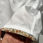 Košile vyšívaná #010 – bílá - třetí obrázek z galerie
